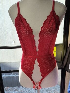 Roma Red Lace Strappy Back Crotchless Teddy, Adjustable Straps, NWT